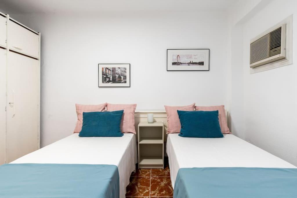 Santa Justa Urban Apartment Севилья Экстерьер фото